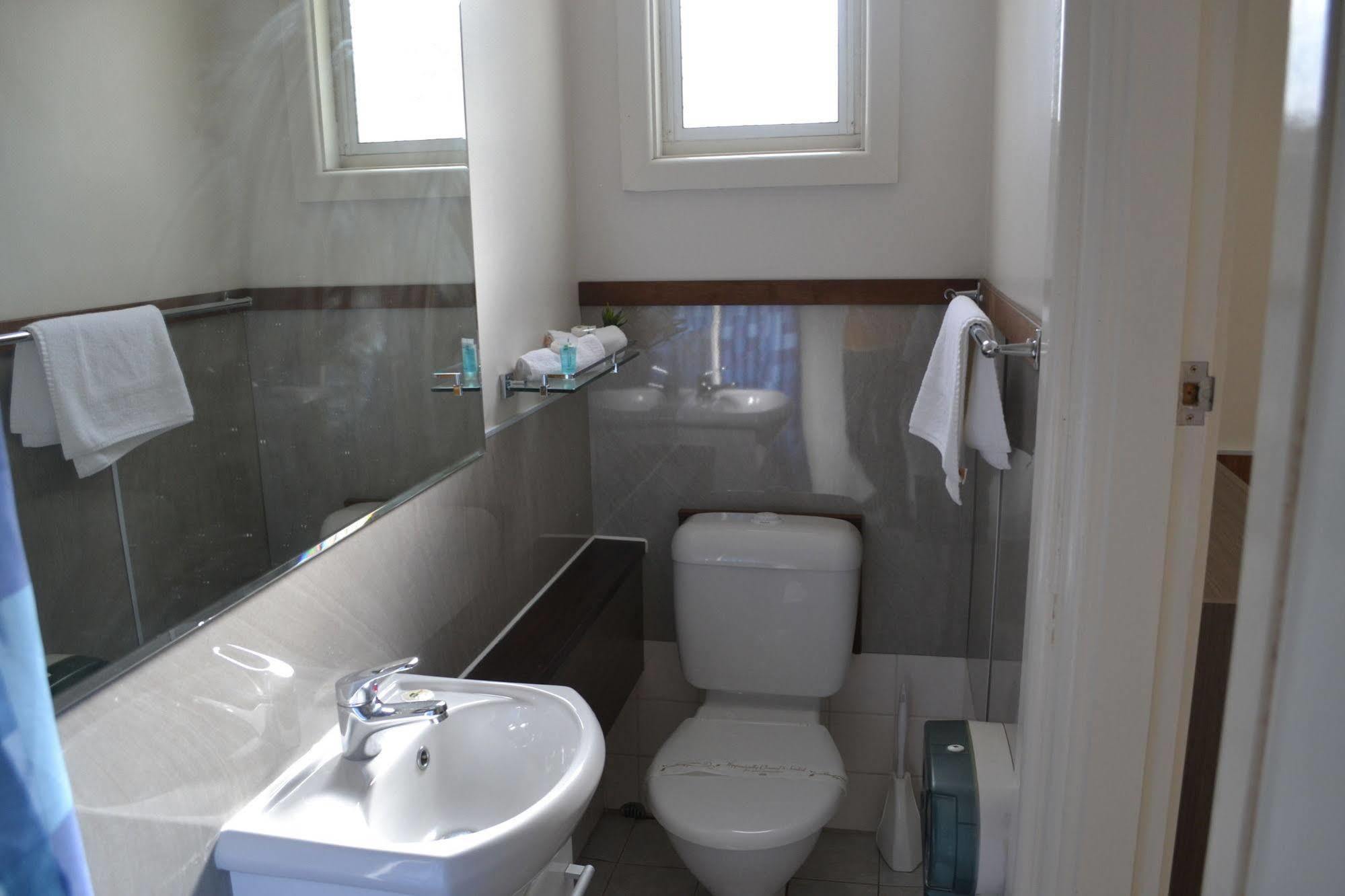 Hobart Tower Motel Ngoại thất bức ảnh